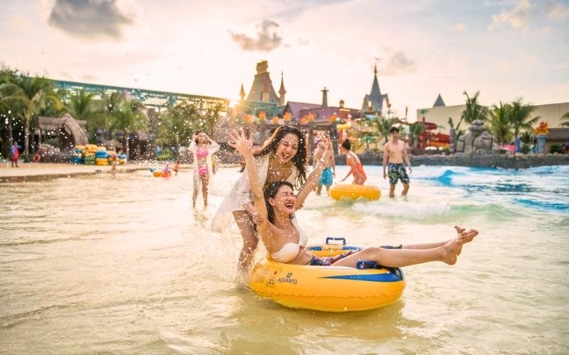 Thuê Xe 16 Trọn Gói Phú Quốc 4 Ngày 3 Đêm Thuê Xe 16 Trọn Gói Phú Quốc 4 Ngày 3 Đêm