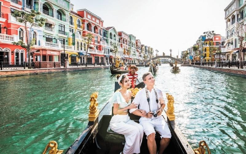 Thuê Xe 16 Trọn Gói Phú Quốc 4 Ngày 3 Đêm Thuê Xe 16 Trọn Gói Phú Quốc 4 Ngày 3 Đêm